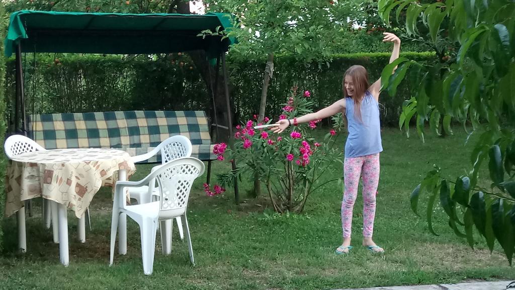 شقة Sara Vendeghaz Balatonkeresztúr المظهر الخارجي الصورة